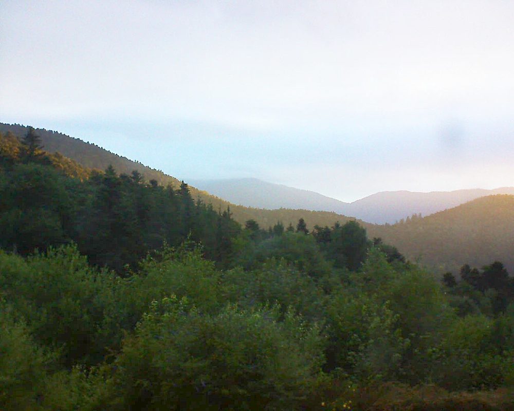 Le petit ballon vu depuis le Domaine Langmatt à Murbach le 29.06.2018 à 06:00 Le petit ballon (Alsace, Vosges) le 29.06.2018 à 06:00