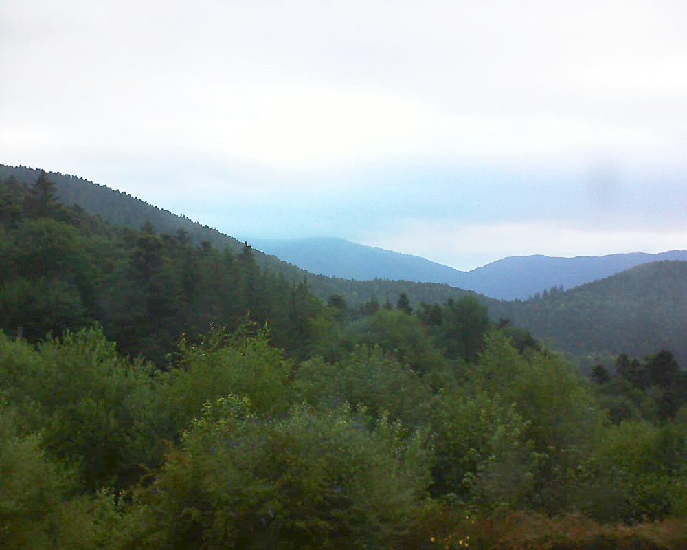 Le petit ballon vu depuis le Domaine Langmatt à Murbach le 29.06.2018 à 06:15 Le petit ballon (Alsace, Vosges) le 29.06.2018 à 06:15
