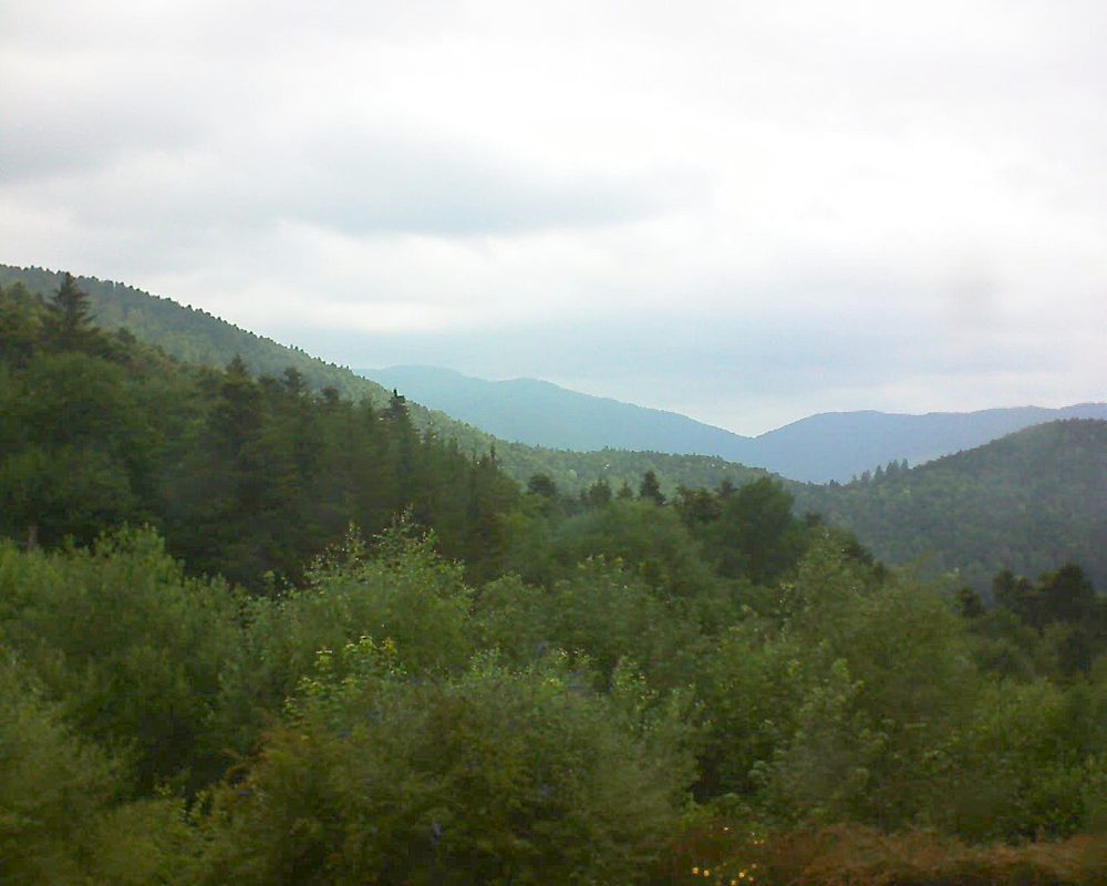 Le petit ballon vu depuis le Domaine Langmatt à Murbach le 29.06.2018 à 12:00 Le petit ballon (Alsace, Vosges) le 29.06.2018 à 12:00