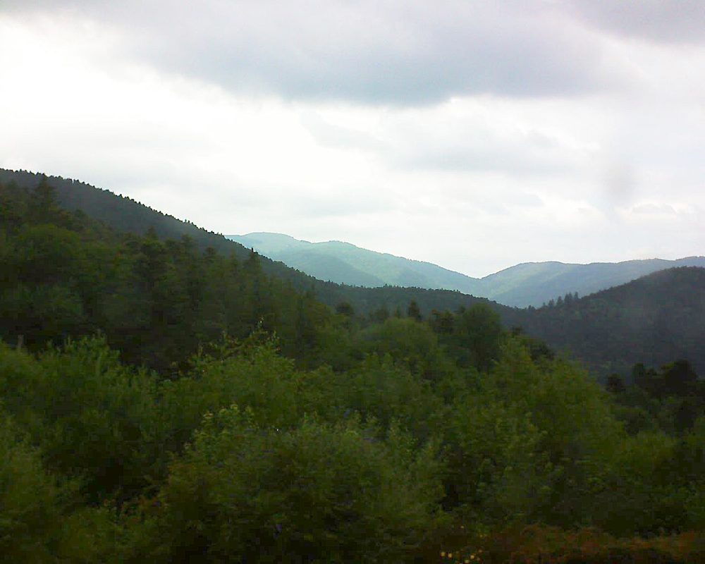 Le petit ballon vu depuis le Domaine Langmatt à Murbach le 29.06.2018 à 14:30 Le petit ballon (Alsace, Vosges) le 29.06.2018 à 14:30