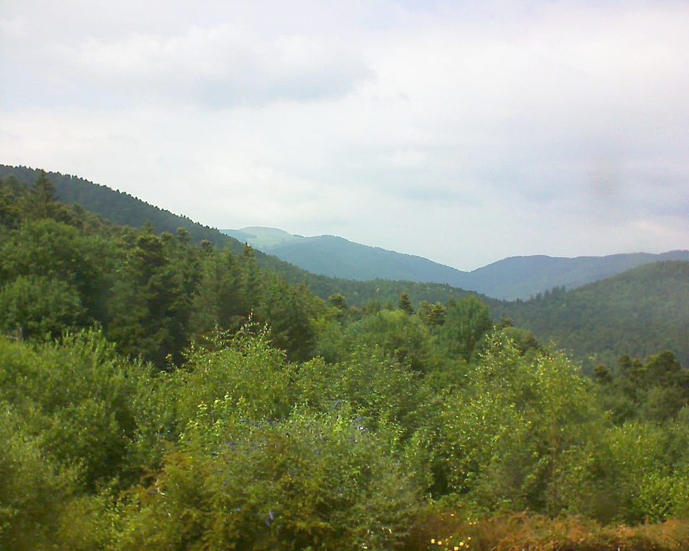 Le petit ballon vu depuis le Domaine Langmatt à Murbach le 29.06.2018 à 15:30 Le petit ballon (Alsace, Vosges) le 29.06.2018 à 15:30