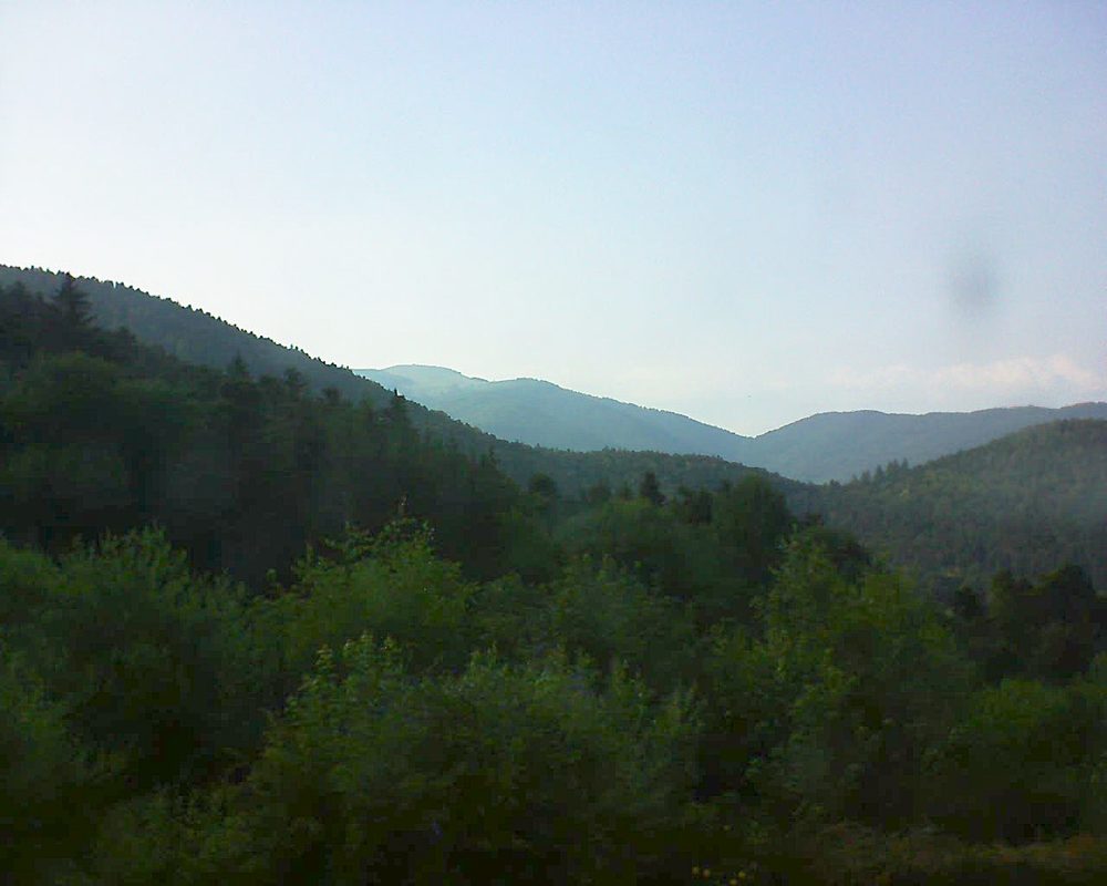 Le petit ballon vu depuis le Domaine Langmatt à Murbach le 29.06.2018 à 19:00 Le petit ballon (Alsace, Vosges) le 29.06.2018 à 19:00