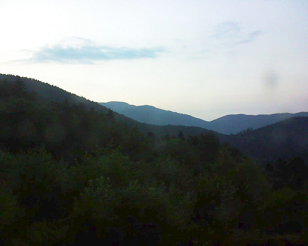 Le petit ballon vu depuis le Domaine Langmatt à Murbach le 29.06.2018 à 21:45 Le petit ballon (Alsace, Vosges) le 29.06.2018 à 21:45