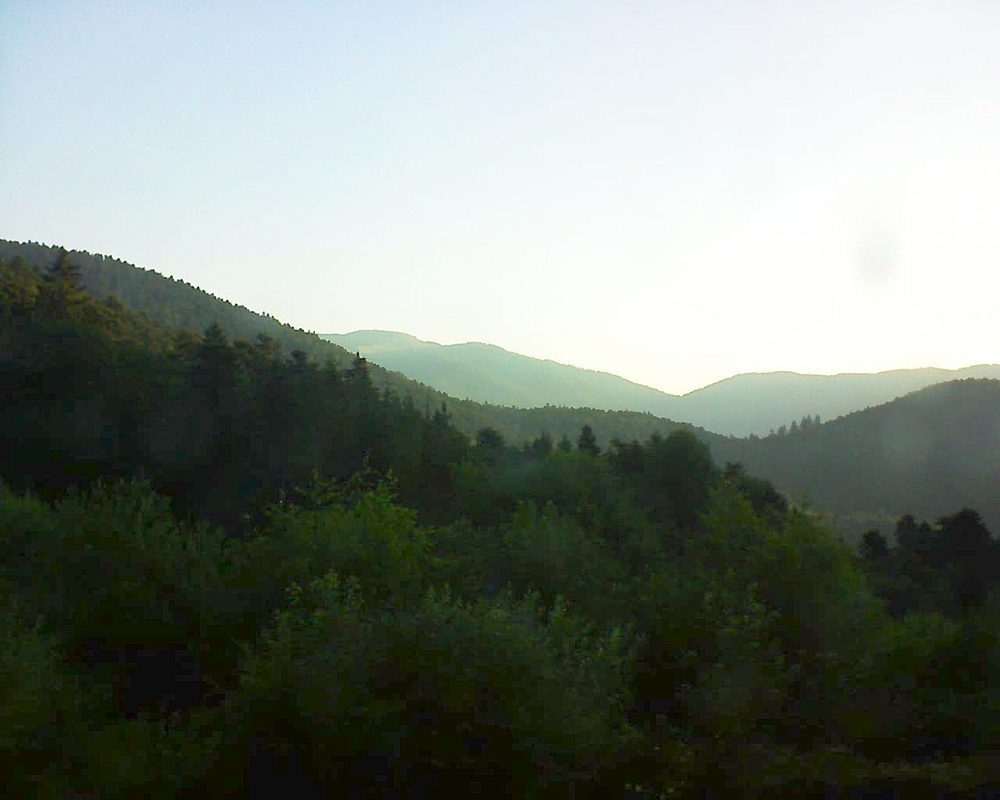 Le petit ballon vu depuis le Domaine Langmatt à Murbach le 30.06.2018 à 06:30 Le petit ballon (Alsace, Vosges) le 30.06.2018 à 06:30
