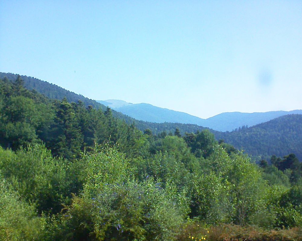 Le petit ballon vu depuis le Domaine Langmatt à Murbach le 30.06.2018 à 09:30 Le petit ballon (Alsace, Vosges) le 30.06.2018 à 09:30