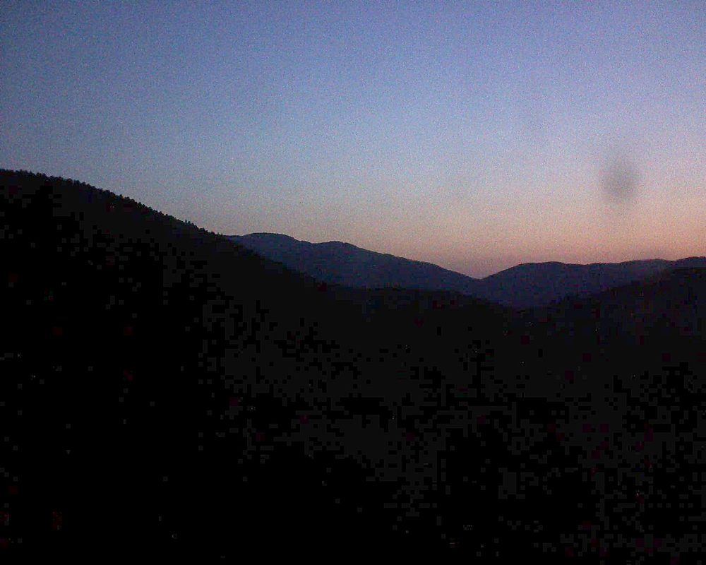 Le petit ballon vu depuis le Domaine Langmatt à Murbach le 01.07.2018 à 05:00 Le petit ballon (Alsace, Vosges) le 01.07.2018 à 05:00