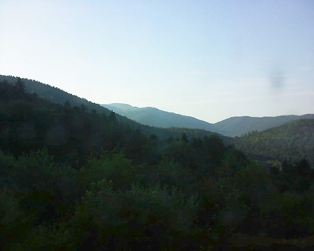 Le petit ballon vu depuis le Domaine Langmatt à Murbach le 01.07.2018 à 19:30 Le petit ballon (Alsace, Vosges) le 01.07.2018 à 19:30