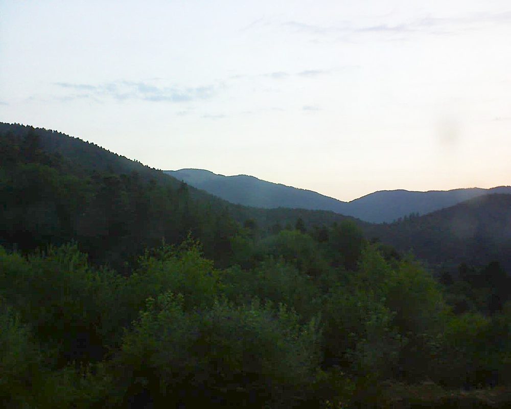 Le petit ballon vu depuis le Domaine Langmatt à Murbach le 02.07.2018 à 05:45 Le petit ballon (Alsace, Vosges) le 02.07.2018 à 05:45