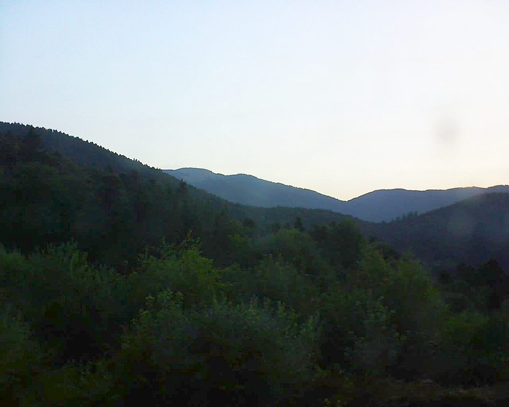 Le petit ballon vu depuis le Domaine Langmatt à Murbach le 02.07.2018 à 06:00 Le petit ballon (Alsace, Vosges) le 02.07.2018 à 06:00