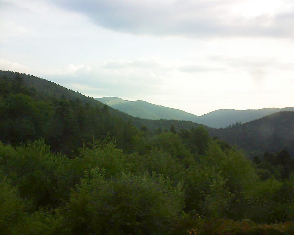 Le petit ballon vu depuis le Domaine Langmatt à Murbach le 03.07.2018 à 07:00 Le petit ballon (Alsace, Vosges) le 03.07.2018 à 07:00