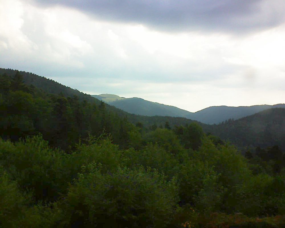 Le petit ballon vu depuis le Domaine Langmatt à Murbach le 03.07.2018 à 07:45 Le petit ballon (Alsace, Vosges) le 03.07.2018 à 07:45