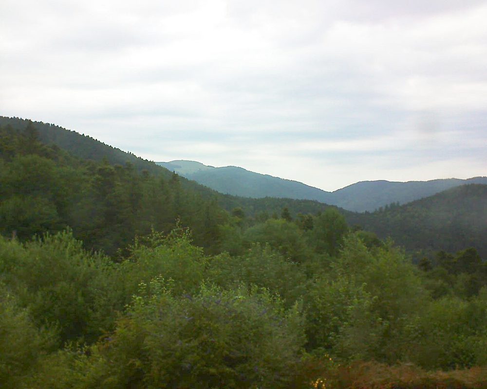 Le petit ballon vu depuis le Domaine Langmatt à Murbach le 03.07.2018 à 09:45 Le petit ballon (Alsace, Vosges) le 03.07.2018 à 09:45