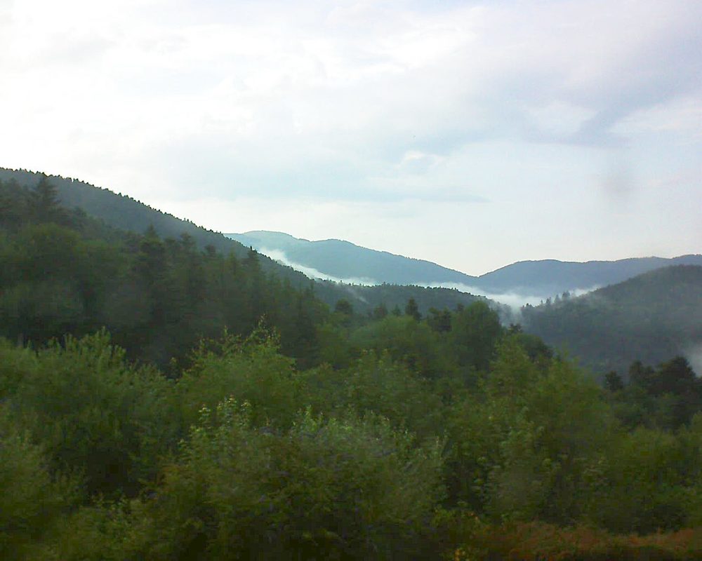 Le petit ballon vu depuis le Domaine Langmatt à Murbach le 03.07.2018 à 19:45 Le petit ballon (Alsace, Vosges) le 03.07.2018 à 19:45