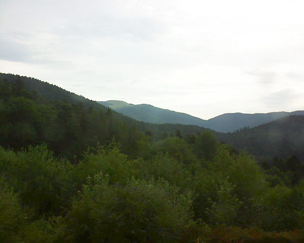 Le petit ballon vu depuis le Domaine Langmatt à Murbach le 04.07.2018 à 07:00 Le petit ballon (Alsace, Vosges) le 04.07.2018 à 07:00
