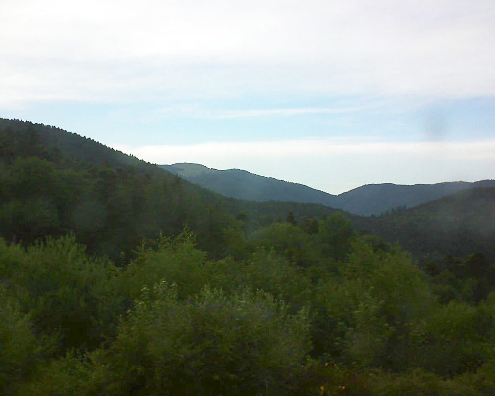 Le petit ballon vu depuis le Domaine Langmatt à Murbach le 04.07.2018 à 19:30 Le petit ballon (Alsace, Vosges) le 04.07.2018 à 19:30