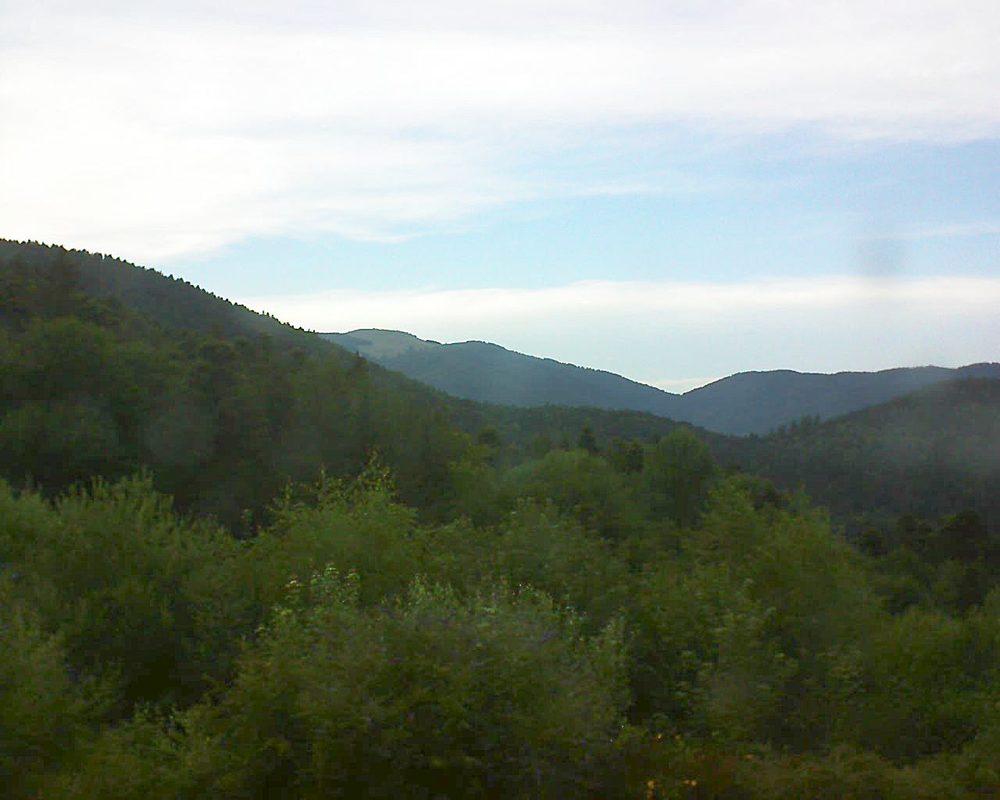 Le petit ballon vu depuis le Domaine Langmatt à Murbach le 04.07.2018 à 19:45 Le petit ballon (Alsace, Vosges) le 04.07.2018 à 19:45