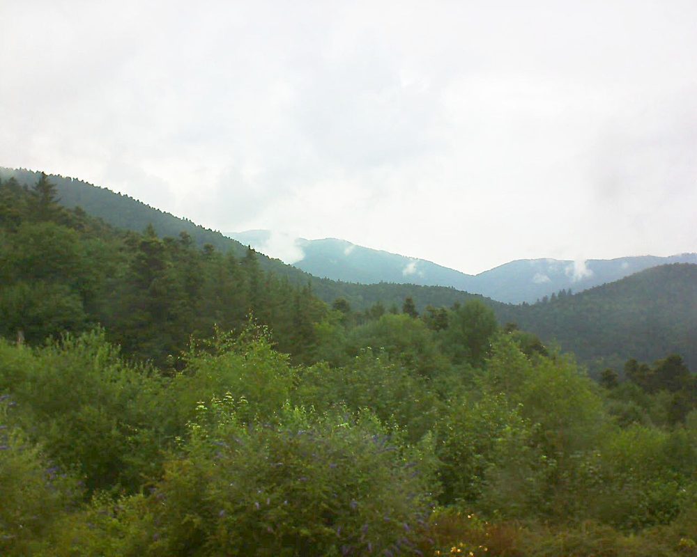 Le petit ballon vu depuis le Domaine Langmatt à Murbach le 06.07.2018 à 11:15 Le petit ballon (Alsace, Vosges) le 06.07.2018 à 11:15
