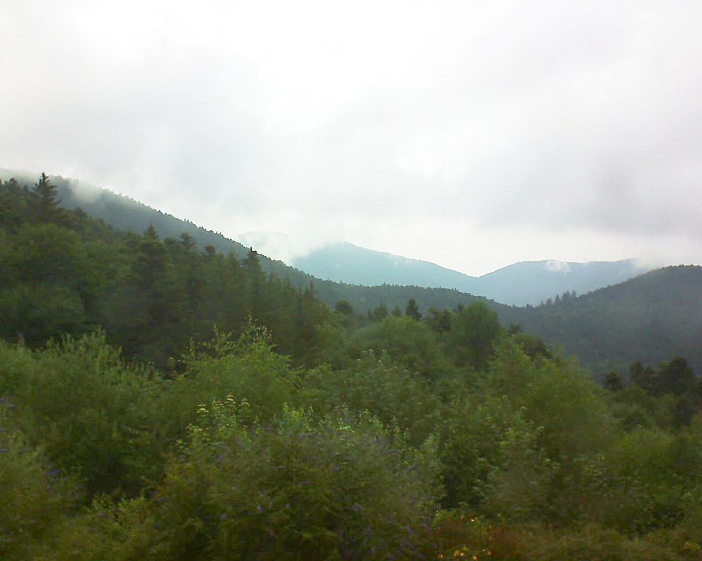 Le petit ballon vu depuis le Domaine Langmatt à Murbach le 06.07.2018 à 11:30 Le petit ballon (Alsace, Vosges) le 06.07.2018 à 11:30