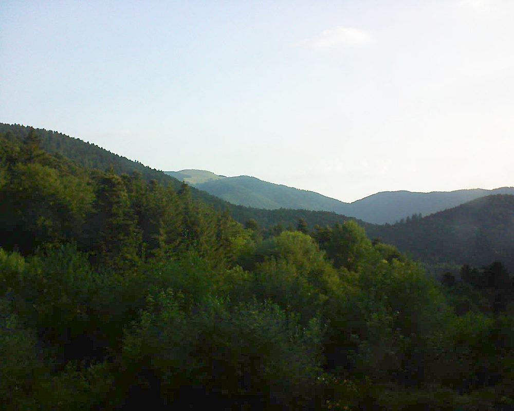 Le petit ballon vu depuis le Domaine Langmatt à Murbach le 08.07.2018 à 07:30 Le petit ballon (Alsace, Vosges) le 08.07.2018 à 07:30