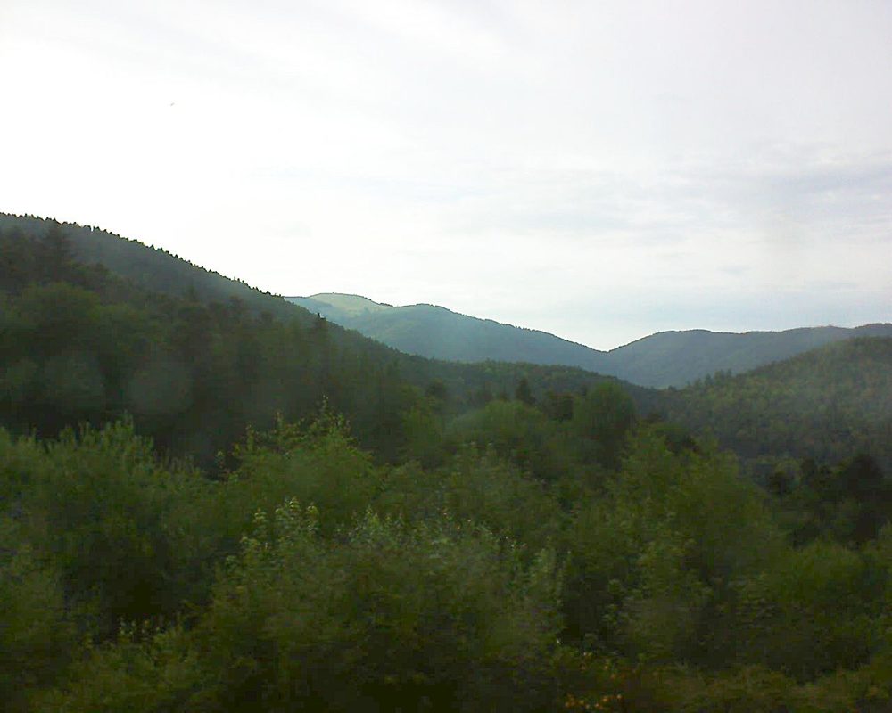 Le petit ballon vu depuis le Domaine Langmatt à Murbach le 09.07.2018 à 19:30 Le petit ballon (Alsace, Vosges) le 09.07.2018 à 19:30