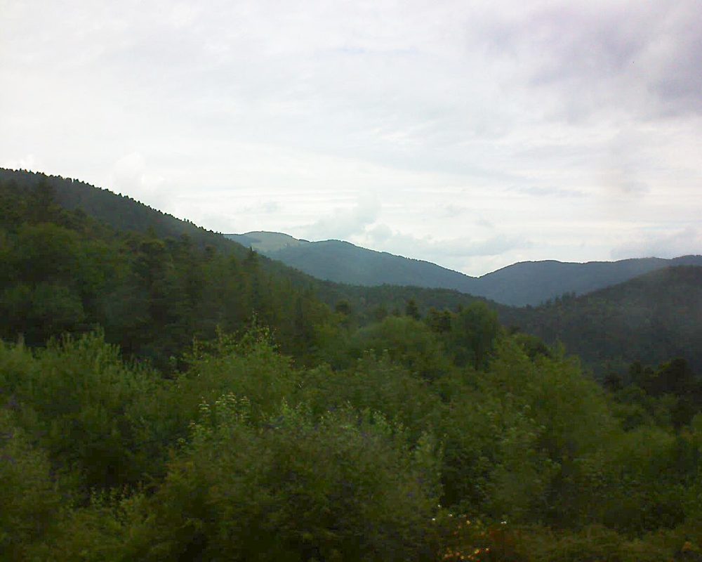 Le petit ballon vu depuis le Domaine Langmatt à Murbach le 10.07.2018 à 10:15 Le petit ballon (Alsace, Vosges) le 10.07.2018 à 10:15