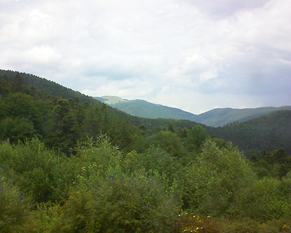 Le petit ballon vu depuis le Domaine Langmatt à Murbach le 10.07.2018 à 14:15 Le petit ballon (Alsace, Vosges) le 10.07.2018 à 14:15