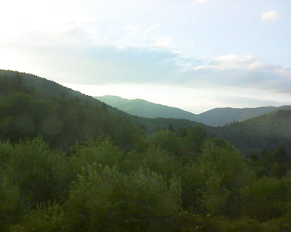 Le petit ballon vu depuis le Domaine Langmatt à Murbach le 10.07.2018 à 20:30 Le petit ballon (Alsace, Vosges) le 10.07.2018 à 20:30