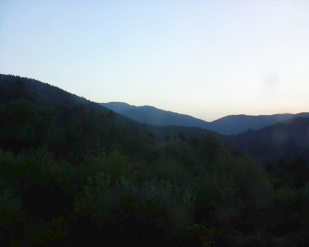 Le petit ballon vu depuis le Domaine Langmatt à Murbach le 12.07.2018 à 05:45 Le petit ballon (Alsace, Vosges) le 12.07.2018 à 05:45