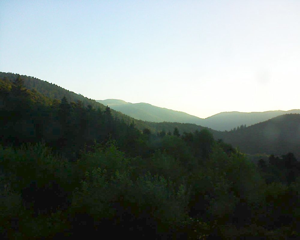 Le petit ballon vu depuis le Domaine Langmatt à Murbach le 12.07.2018 à 06:30 Le petit ballon (Alsace, Vosges) le 12.07.2018 à 06:30