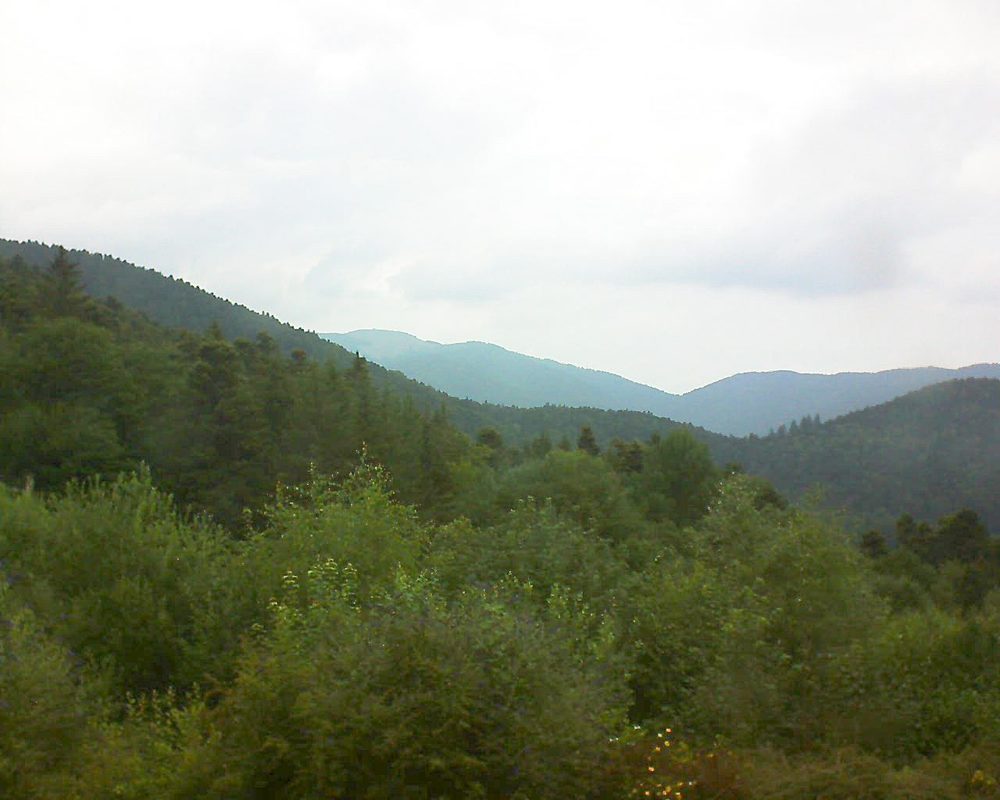 Le petit ballon vu depuis le Domaine Langmatt à Murbach le 12.07.2018 à 15:00 Le petit ballon (Alsace, Vosges) le 12.07.2018 à 15:00