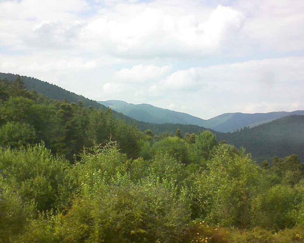 Le petit ballon vu depuis le Domaine Langmatt à Murbach le 12.07.2018 à 17:00 Le petit ballon (Alsace, Vosges) le 12.07.2018 à 17:00