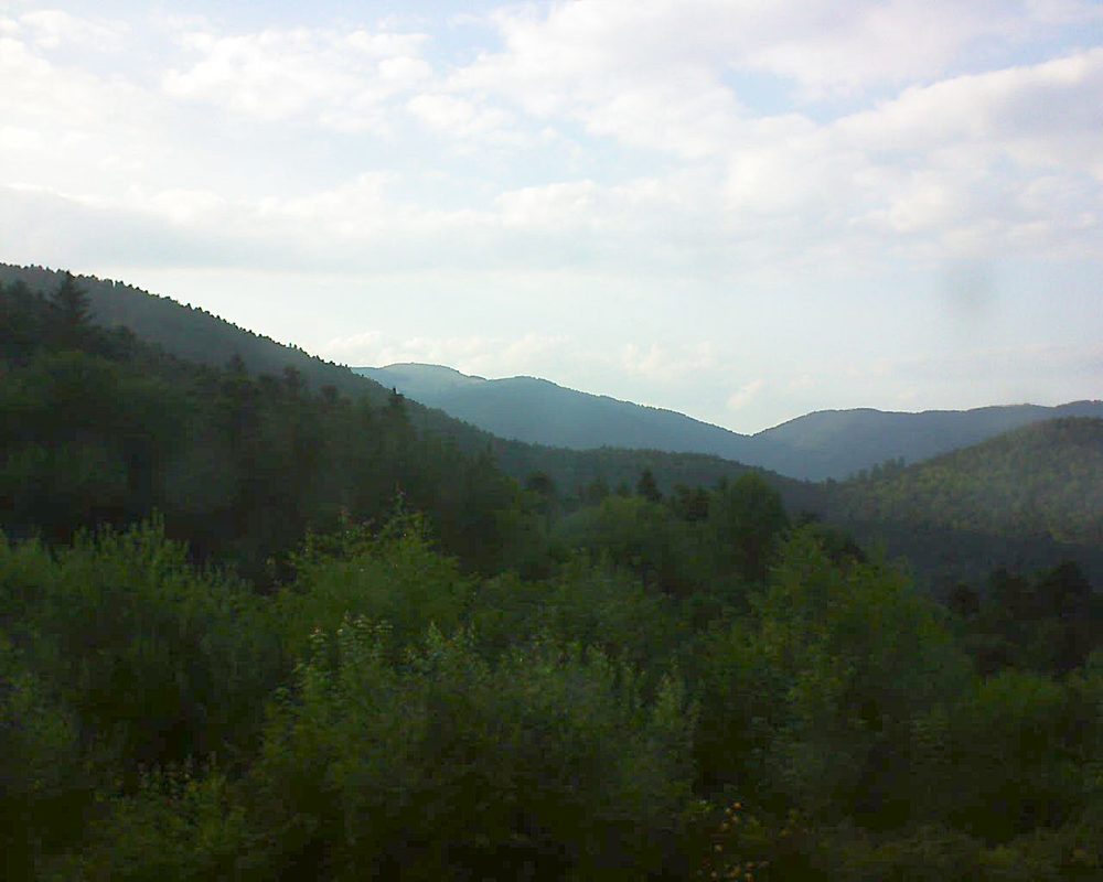 Le petit ballon vu depuis le Domaine Langmatt à Murbach le 12.07.2018 à 19:45 Le petit ballon (Alsace, Vosges) le 12.07.2018 à 19:45