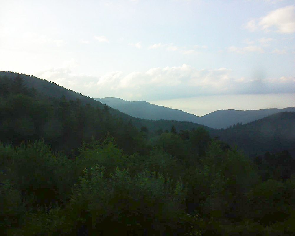 Le petit ballon vu depuis le Domaine Langmatt à Murbach le 12.07.2018 à 20:30 Le petit ballon (Alsace, Vosges) le 12.07.2018 à 20:30