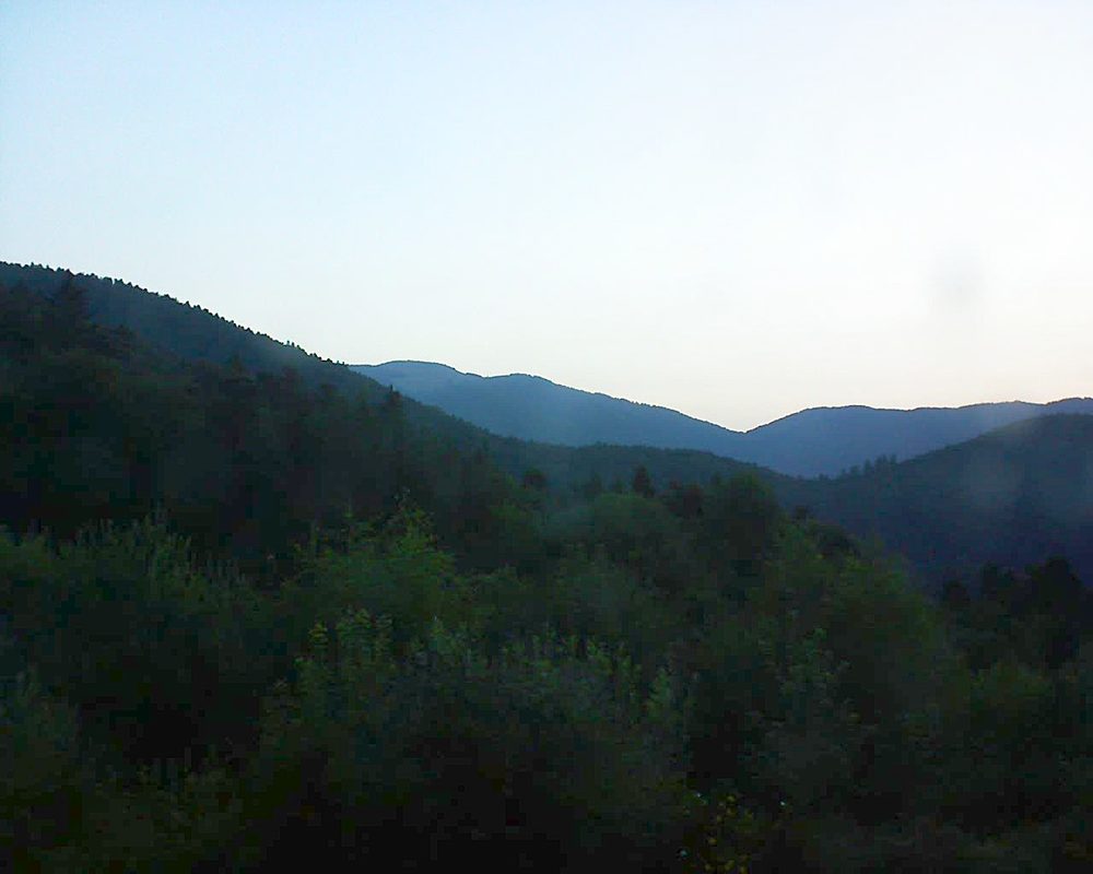 Le petit ballon vu depuis le Domaine Langmatt à Murbach le 13.07.2018 à 05:45 Le petit ballon (Alsace, Vosges) le 13.07.2018 à 05:45