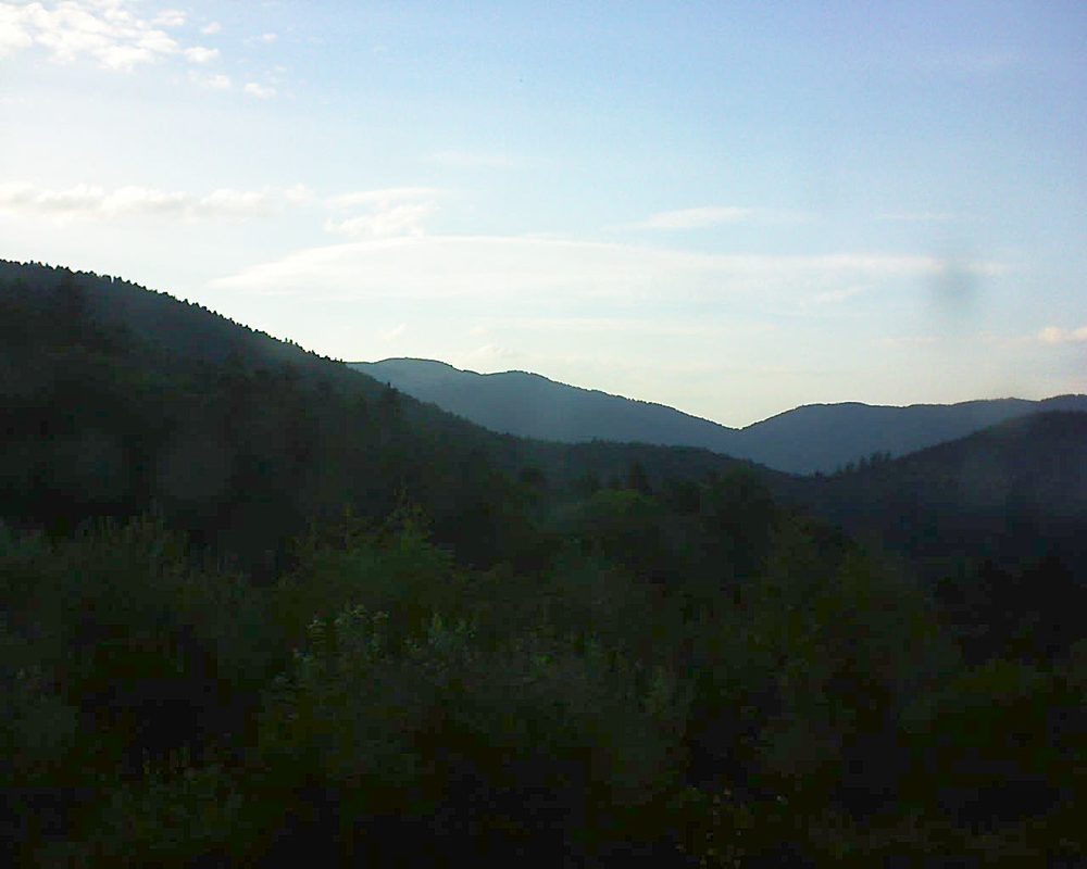 Le petit ballon vu depuis le Domaine Langmatt à Murbach le 13.07.2018 à 20:15 Le petit ballon (Alsace, Vosges) le 13.07.2018 à 20:15