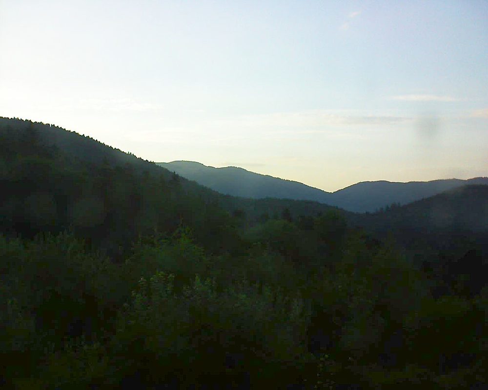 Le petit ballon vu depuis le Domaine Langmatt à Murbach le 13.07.2018 à 20:45 Le petit ballon (Alsace, Vosges) le 13.07.2018 à 20:45