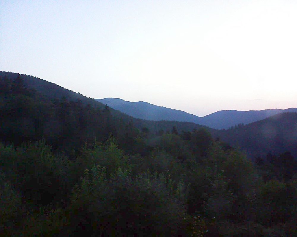 Le petit ballon vu depuis le Domaine Langmatt à Murbach le 14.07.2018 à 05:30 Le petit ballon (Alsace, Vosges) le 14.07.2018 à 05:30