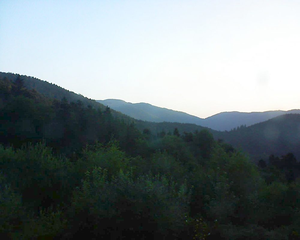 Le petit ballon vu depuis le Domaine Langmatt à Murbach le 14.07.2018 à 06:15 Le petit ballon (Alsace, Vosges) le 14.07.2018 à 06:15