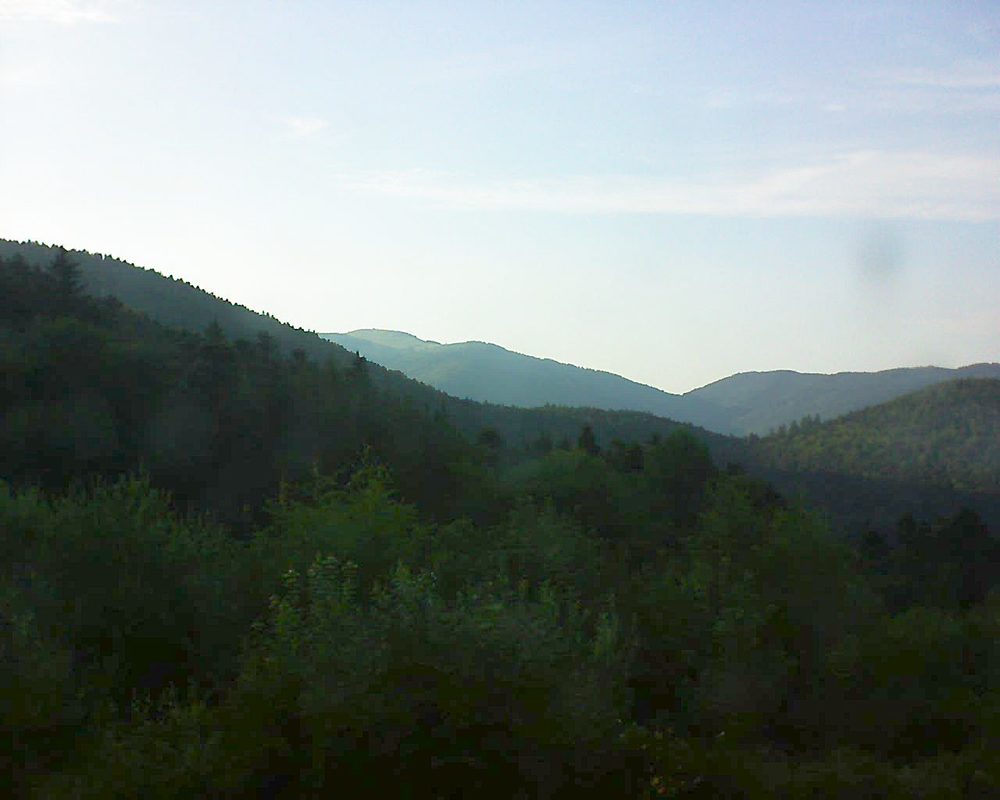 Le petit ballon vu depuis le Domaine Langmatt à Murbach le 14.07.2018 à 19:45 Le petit ballon (Alsace, Vosges) le 14.07.2018 à 19:45