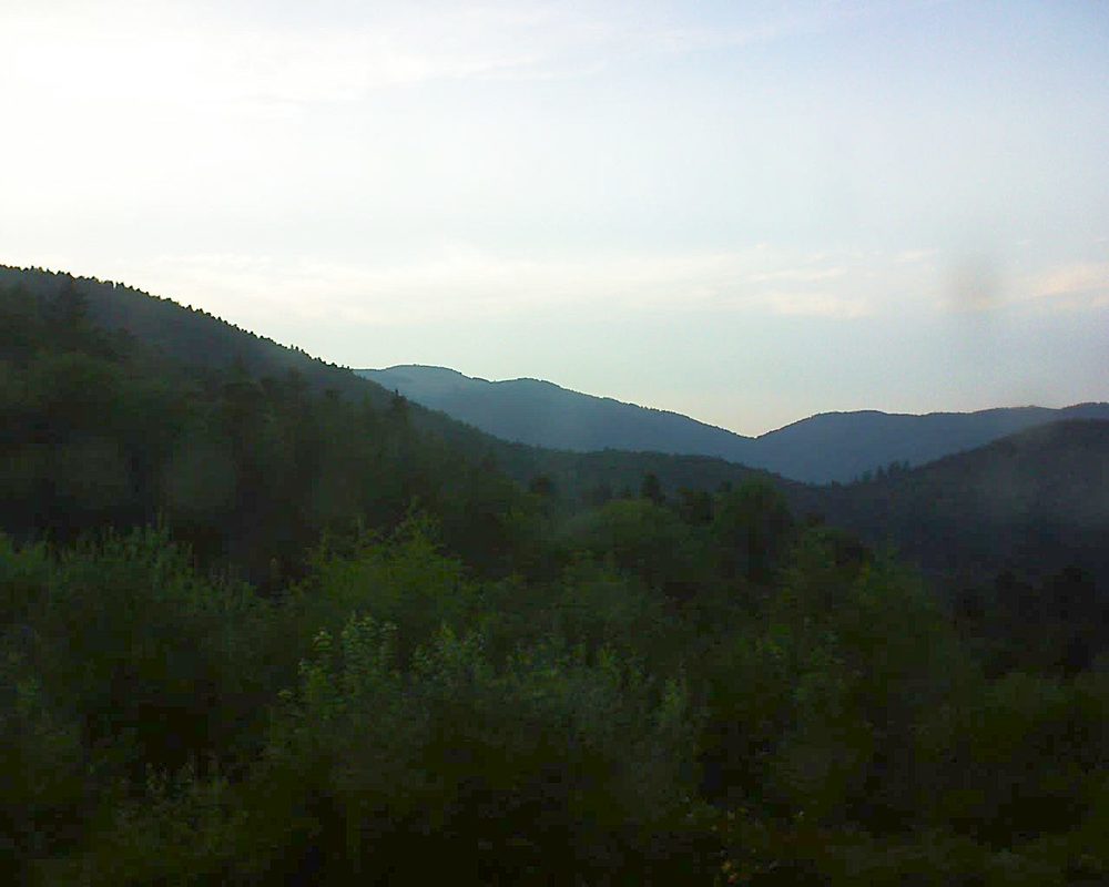 Le petit ballon vu depuis le Domaine Langmatt à Murbach le 14.07.2018 à 20:45 Le petit ballon (Alsace, Vosges) le 14.07.2018 à 20:45