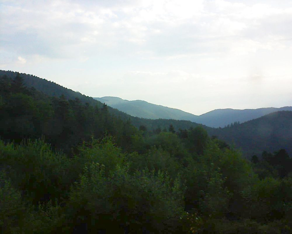 Le petit ballon vu depuis le Domaine Langmatt à Murbach le 15.07.2018 à 07:00 Le petit ballon (Alsace, Vosges) le 15.07.2018 à 07:00