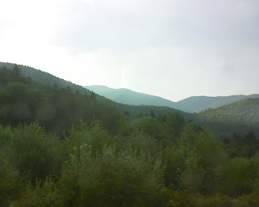 Le petit ballon vu depuis le Domaine Langmatt à Murbach le 16.07.2018 à 19:45 Le petit ballon (Alsace, Vosges) le 16.07.2018 à 19:45
