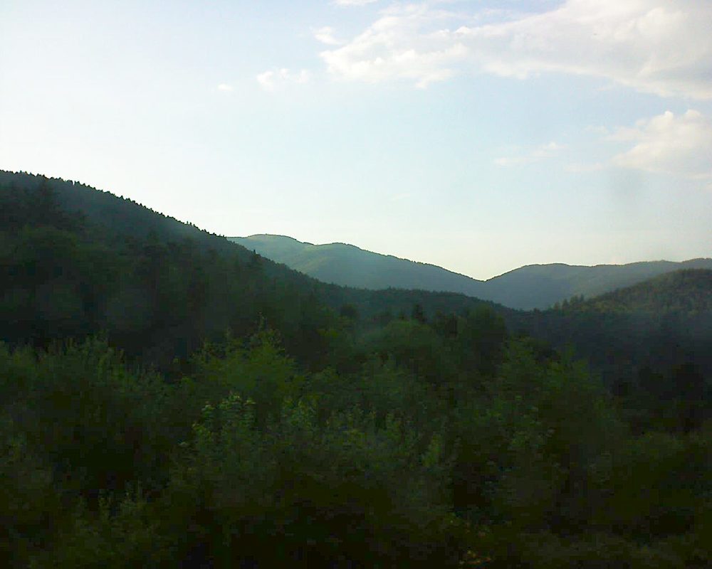 Le petit ballon vu depuis le Domaine Langmatt à Murbach le 16.07.2018 à 20:15 Le petit ballon (Alsace, Vosges) le 16.07.2018 à 20:15