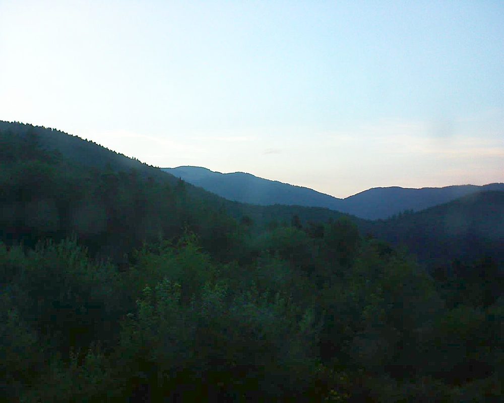 Le petit ballon vu depuis le Domaine Langmatt à Murbach le 16.07.2018 à 21:15 Le petit ballon (Alsace, Vosges) le 16.07.2018 à 21:15