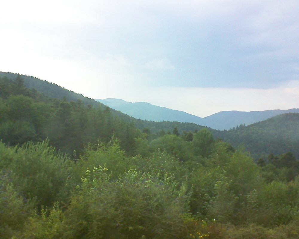Le petit ballon vu depuis le Domaine Langmatt à Murbach le 17.07.2018 à 19:00 Le petit ballon (Alsace, Vosges) le 17.07.2018 à 19:00