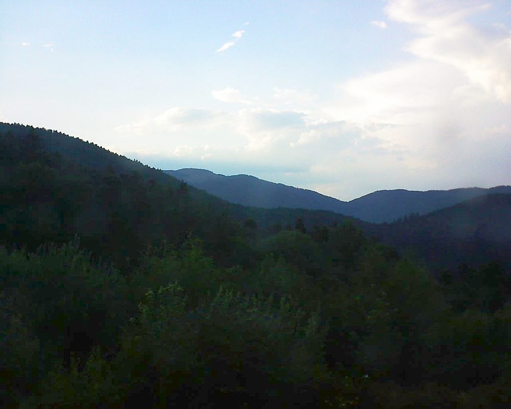 Le petit ballon vu depuis le Domaine Langmatt à Murbach le 17.07.2018 à 20:30 Le petit ballon (Alsace, Vosges) le 17.07.2018 à 20:30