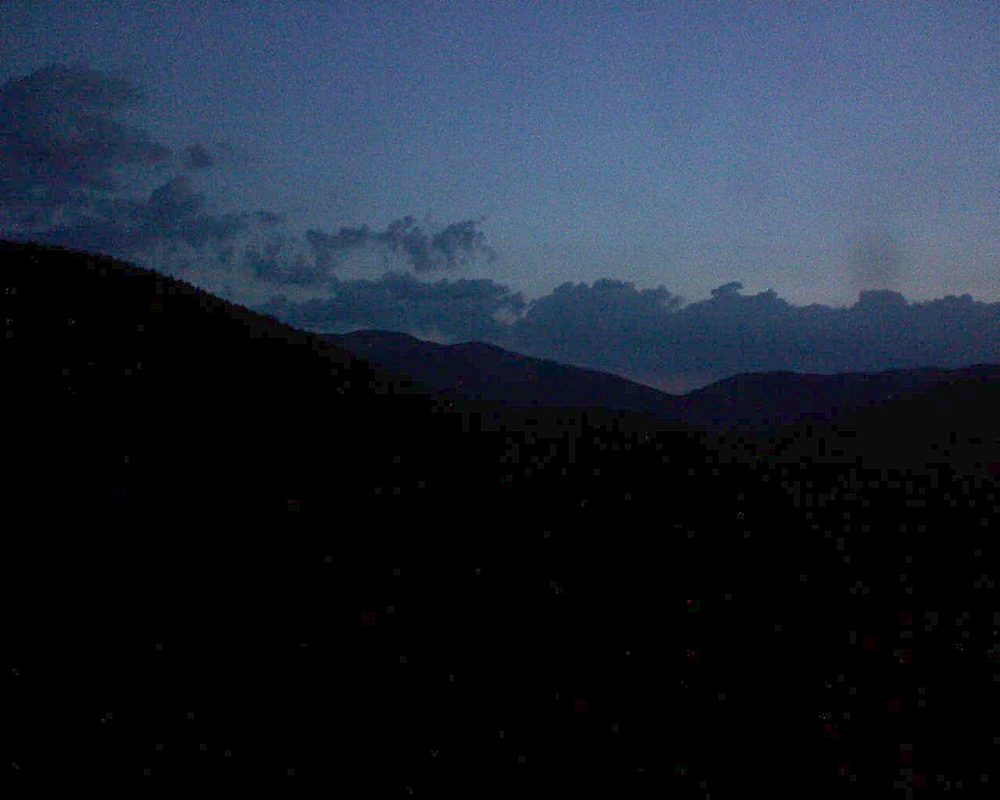 Le petit ballon vu depuis le Domaine Langmatt à Murbach le 18.07.2018 à 05:15 Le petit ballon (Alsace, Vosges) le 18.07.2018 à 05:15