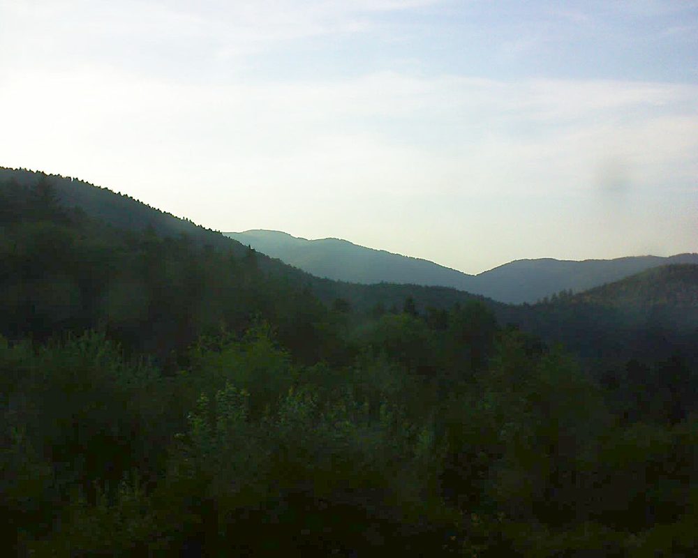 Le petit ballon vu depuis le Domaine Langmatt à Murbach le 18.07.2018 à 20:15 Le petit ballon (Alsace, Vosges) le 18.07.2018 à 20:15