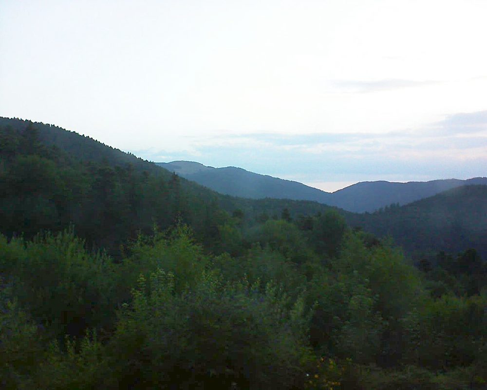 Le petit ballon vu depuis le Domaine Langmatt à Murbach le 19.07.2018 à 06:15 Le petit ballon (Alsace, Vosges) le 19.07.2018 à 06:15