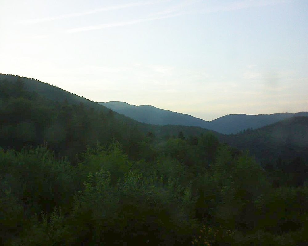 Le petit ballon vu depuis le Domaine Langmatt à Murbach le 19.07.2018 à 20:45 Le petit ballon (Alsace, Vosges) le 19.07.2018 à 20:45